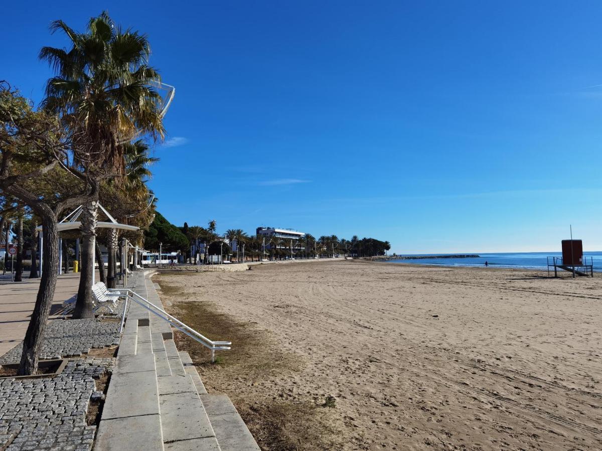 Magnifica Planet Costa Dorada Vila Cambrils Exterior foto